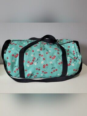 Liquorbrand Daisy Cherry Duffel Bag
